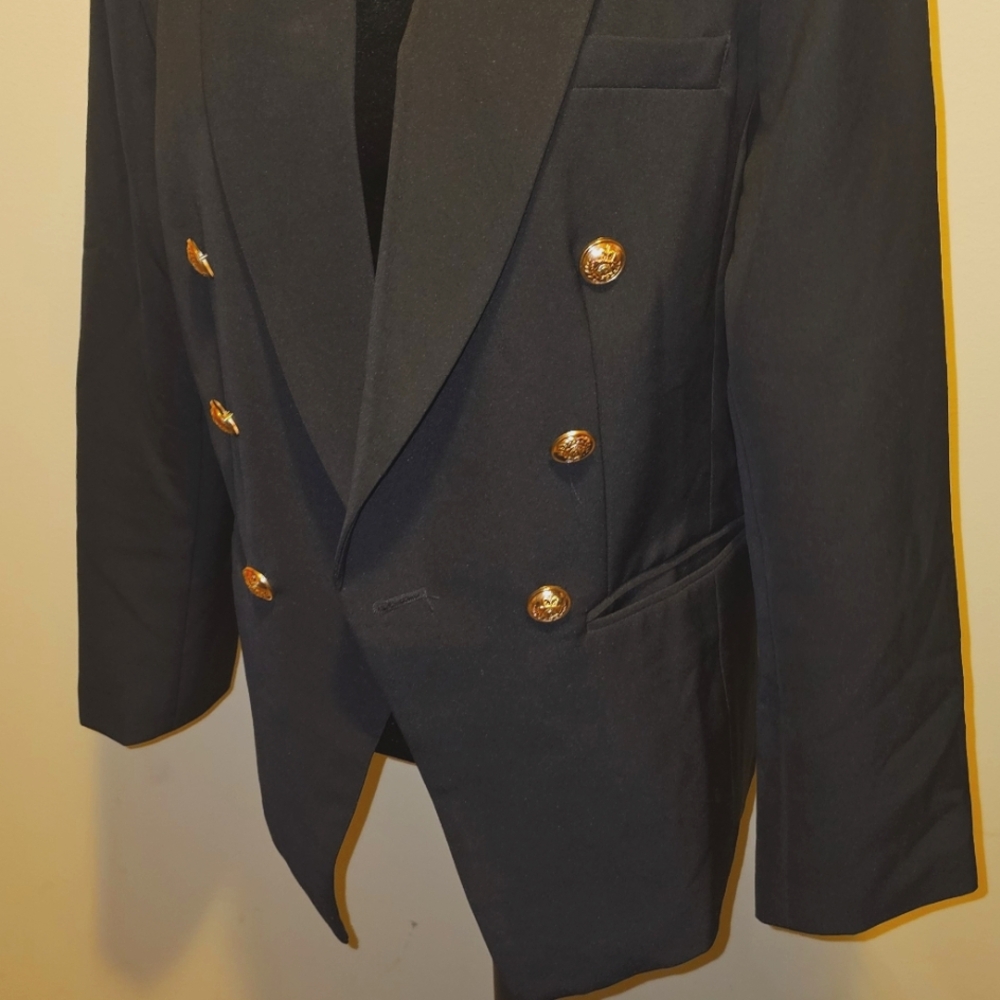 Black blazer with gold button details - Picture 12 of 12